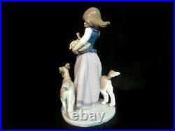 Lladro Figurine #01005761. Out for a Romp. 1991-95. Beautiful