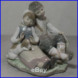 Lladro Figurine, 1230 Friendship (Boy/Girl/Dog), 6H $365 V NO BOX