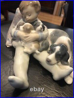 Lladro Figurine #1535 Sweet Dreams Young Boy Sleeping Mother Dog Puppies RETIRED