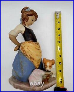 Lladro Figurine 2096 Nosy Puppy Porcelain 10 Gres Finish Girl with Puppy