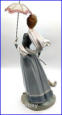 Lladro Figurine 4914 Lady With Shawl Dog Umbrella Retired with Box! Almost Perfect