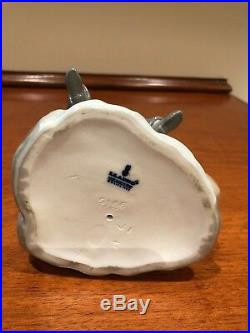 Lladro Figurine 5166 Boy With Boat/Sailboat And Dog