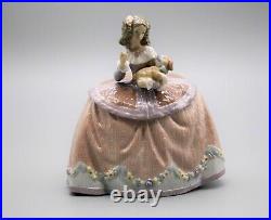 Lladro Figurine #5410 Pilar Girl with Puppy Dog with box 6 RARE