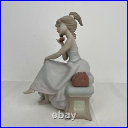 Lladro Figurine 5466 Chit Chat Matte Finish Excellent Condition Free Shipping