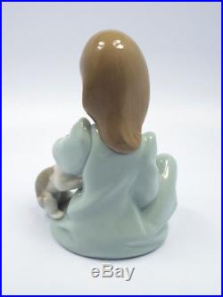 Lladro Figurine #5640 Cat Nap, Girl Holding Sleeping Cat with Dog, with box