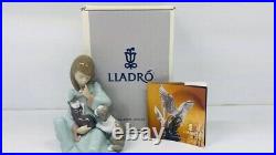 Lladro Figurine #5640 Cat Nap, Girl Holding Sleeping Cat with Dog, with box