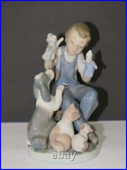 Lladro Figurine #5736 Puppet Show Boy with Dog & Cats with box Excellent Condition