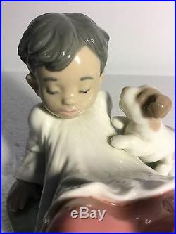 Lladro Figurine 5988 Taking Time Mint, Retired, Boy, Dog, Puppy