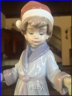 Lladro Figurine #6166 Dear Santa Boy with Santa Hat, Letter & Dog MINT