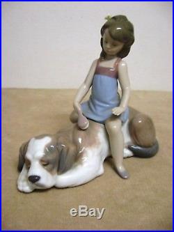 Lladro Figurine 6229 CONTENTED COMPANIONS BOX Girl brushing big dog
