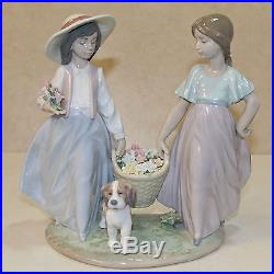 Lladro Figurine, 6250 Springtime Harvest, Two girls with flowers and a dog (ln)