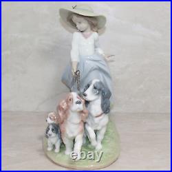 Lladro Figurine 6784 ln box Puppy Parade