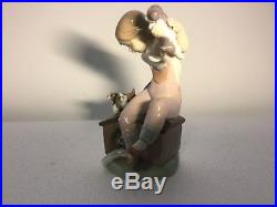 Lladro Figurine 7621 Pick of the Litter, Mint, Retired, Girl, Dog House, Puppies
