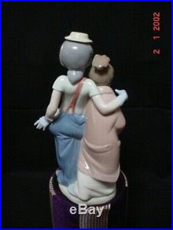 Lladro Figurine #7686 Pals Forever Clown Young Girl With Dogs