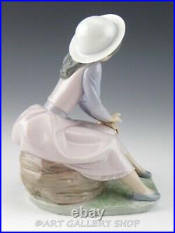 Lladro Figurine BY MY SIDE GIRL SITTING WITH PUPPY DOG #7645 Retired Mint Box