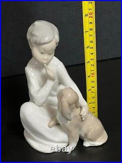 Lladro Figurine Boy with Dog. 4522