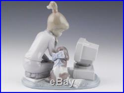 Lladro Figurine COMPUTING COMPANIONS GIRL With DOG COMPUTER #6692 Retired Mint BOX