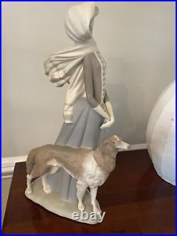 Lladro Figurine Dama Con Galgo (Lady With Greyhound Dog) Large 15