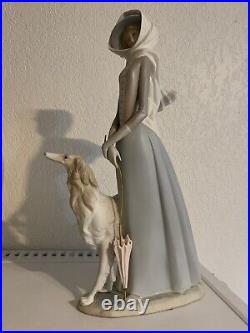 Lladro Figurine Dama Con Galgo (Lady With Greyhound Dog) Large 15