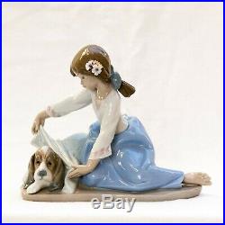Lladro Figurine Dog's Best Friend # 5688 Excellent Condition
