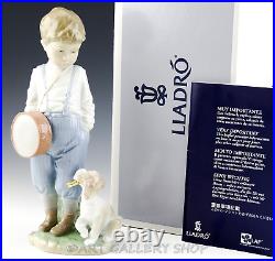 Lladro Figurine FRIENDLY DUET BOY With DRUM & PUPPY DOG DRUMSTICKS #6846 Mint Box
