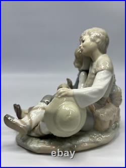 Lladro Figurine Friendship #1230 Beautifully Detailed Boy Girl Puppy Retired Dog