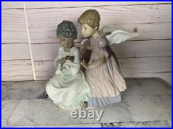 Lladro Figurine Gloss Finish Angelic Harmony Pair of Angels with Puppy Dog 6085