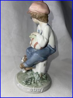 Lladro Figurine My Best Friend 5401 Boy With Dog made in Spain Glazed Finish