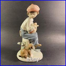 Lladro Figurine My Best Friend#5401Boy With Dog Glazed with original Box