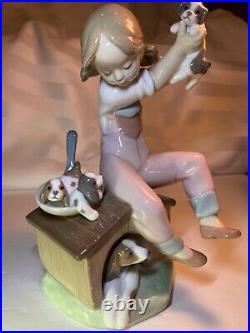 Lladro Figurine PICK OF THE LITTER GIRL DOG PUPPIES #7621 RETIRED, SIGNED & DATED