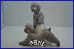 Lladro Figurine PLAYFUL DOGS Poodles with Ball MINT Rare Matt Finish
