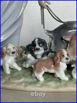 Lladro Figurine Puppy Parade! #6784 Privilege Series Excellent