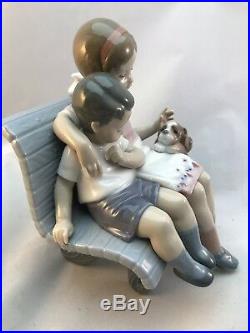 Lladro Figurine SURROUNDED BY LOVE CHILDREN With DOG BENCH #6446 Retired Mint