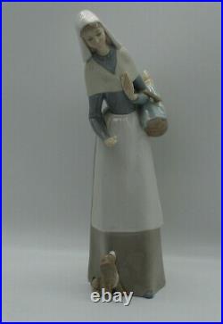 Lladro Figurine Shepherdess with Dog 1034 Made in Spain 1980