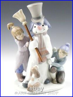 Lladro Figurine THE SNOWMAN BOY GIRL DOG WINTER HOLIDAY #5713 Retired Mint Box