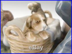 Lladro Figurine THIS ONE'S MINE BOY WITH DOG AND PUPPIES #5376 Retired Mint BOX