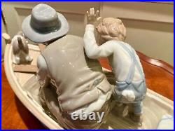 Lladro Fishing with Gramps #5215 with Wood Base Grandpa Boy Dog Retired