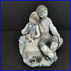 Lladro Friendship 1230 Hermanitos Boy Girl Puppy Dog Adorable In Mint Condition