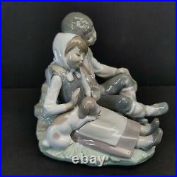 Lladro Friendship 1230 Hermanitos Boy Girl Puppy Dog Adorable In Mint Condition