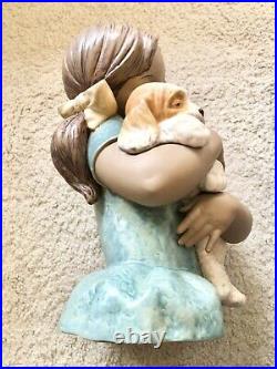 Lladro Gabriela 2355 Girl Hugging Dog Large Estate Sale