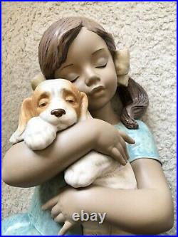 Lladro Gabriela 2355 Girl Hugging Dog Large Estate Sale