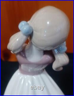 Lladro Girl My Sweet Little Puppy #8531 NEW In Box NIB Girl In Dress Cute Dog