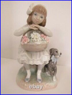 Lladro Girl With Flowers & Dog Porcelain Figurine # 1088 Retired 1989