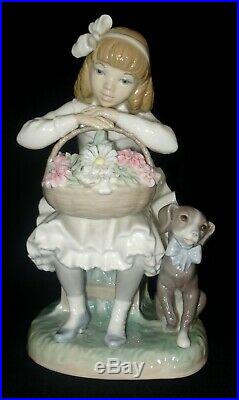 Lladro Girl With Flowers & Dog Porcelain Figurine # 1088 Retired 1989