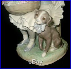 Lladro Girl With Flowers & Dog Porcelain Figurine # 1088 Retired 1989