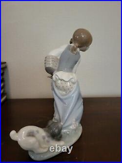 Lladro, Girl With Naughty Dog