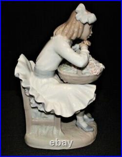 Lladro Girl with Dog Flower Basket Porcelain Figurine #1088, Gloss Finish
