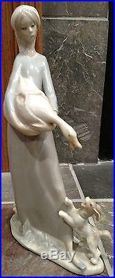 Lladro Girl with Goose and Dog #4866 (Retired) Used-Flawless Condition