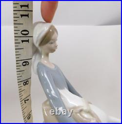 Lladro Girl with Goose and Dog Figurine #4866 Mint