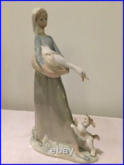 Lladro Girl with goose and dog #4866